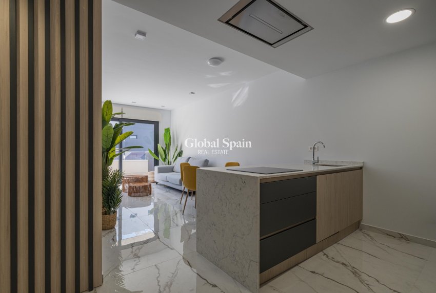 Resale - APARTMENT -
ORIHUELA COSTA - Orihuela Costa