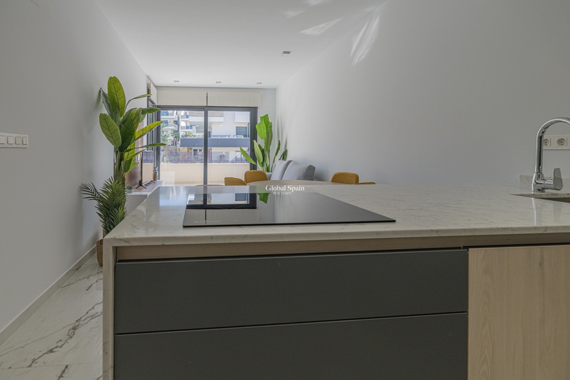 Resale - APARTMENT -
ORIHUELA COSTA - Orihuela Costa