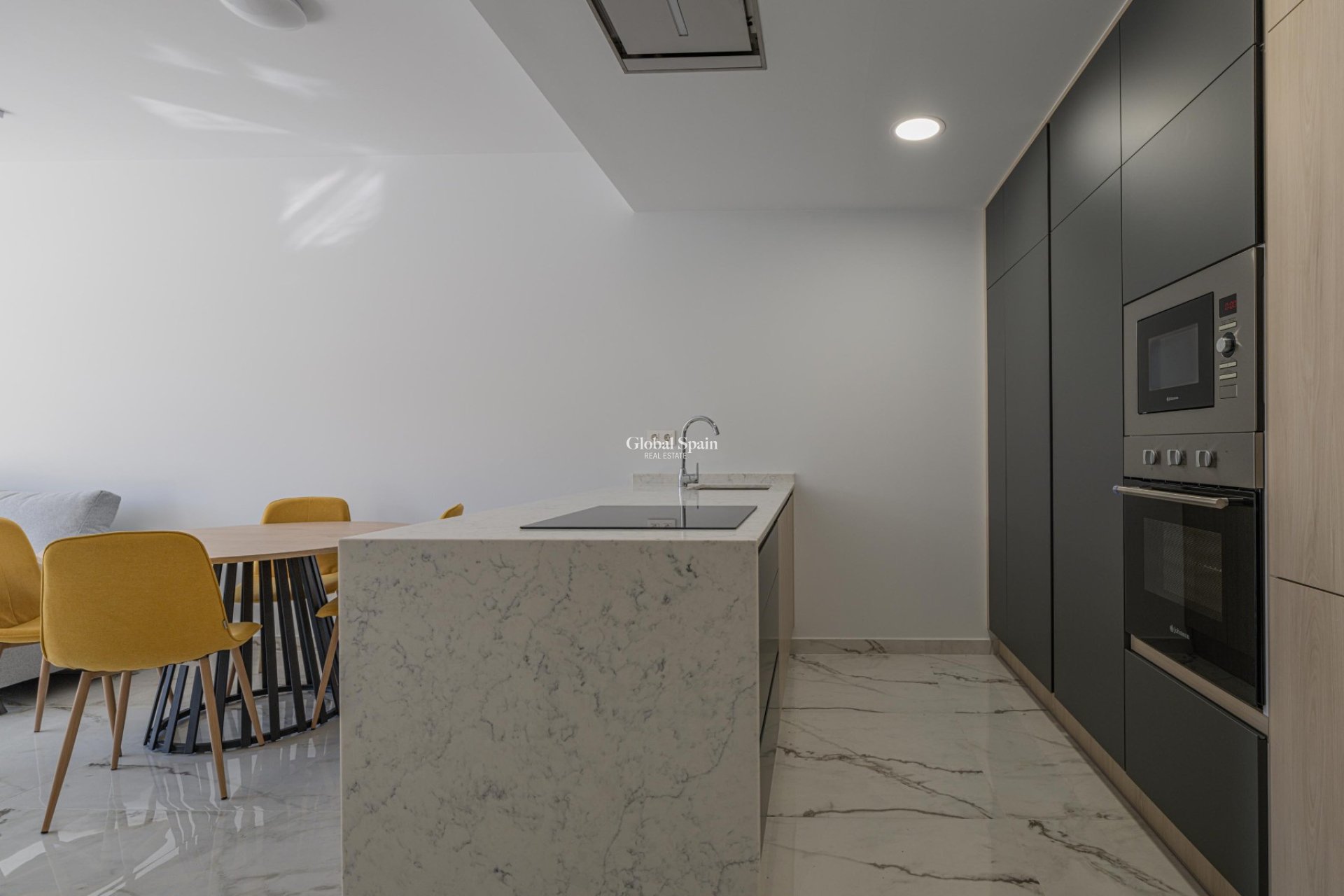 Resale - APARTMENT -
ORIHUELA COSTA - Orihuela Costa