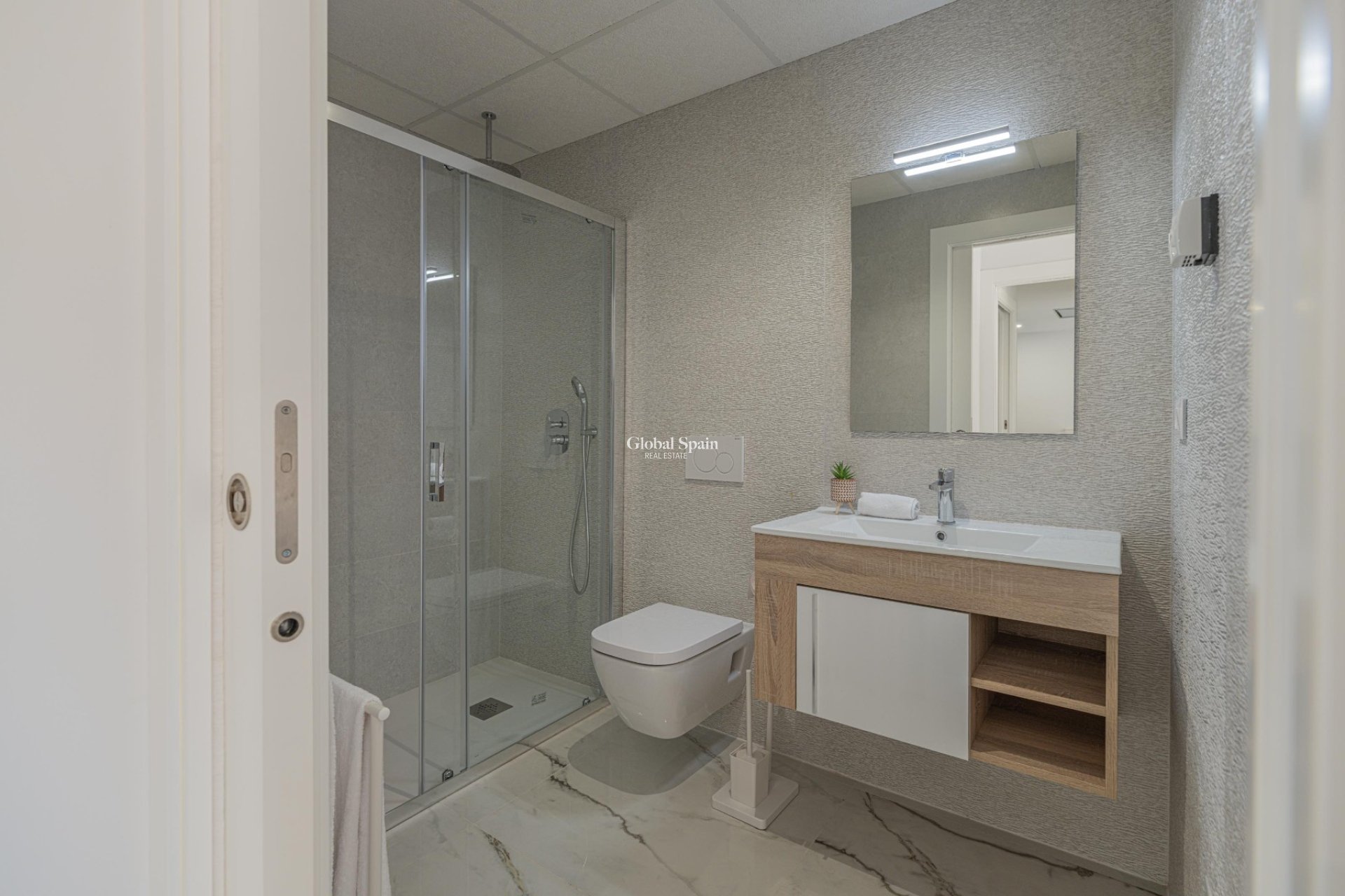 Resale - APARTMENT -
ORIHUELA COSTA - Orihuela Costa