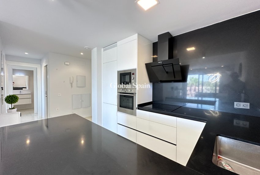 Resale - APARTMENT -
ORIHUELA COSTA - Orihuela-Costa