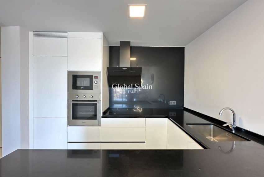 Resale - APARTMENT -
ORIHUELA COSTA - Orihuela-Costa