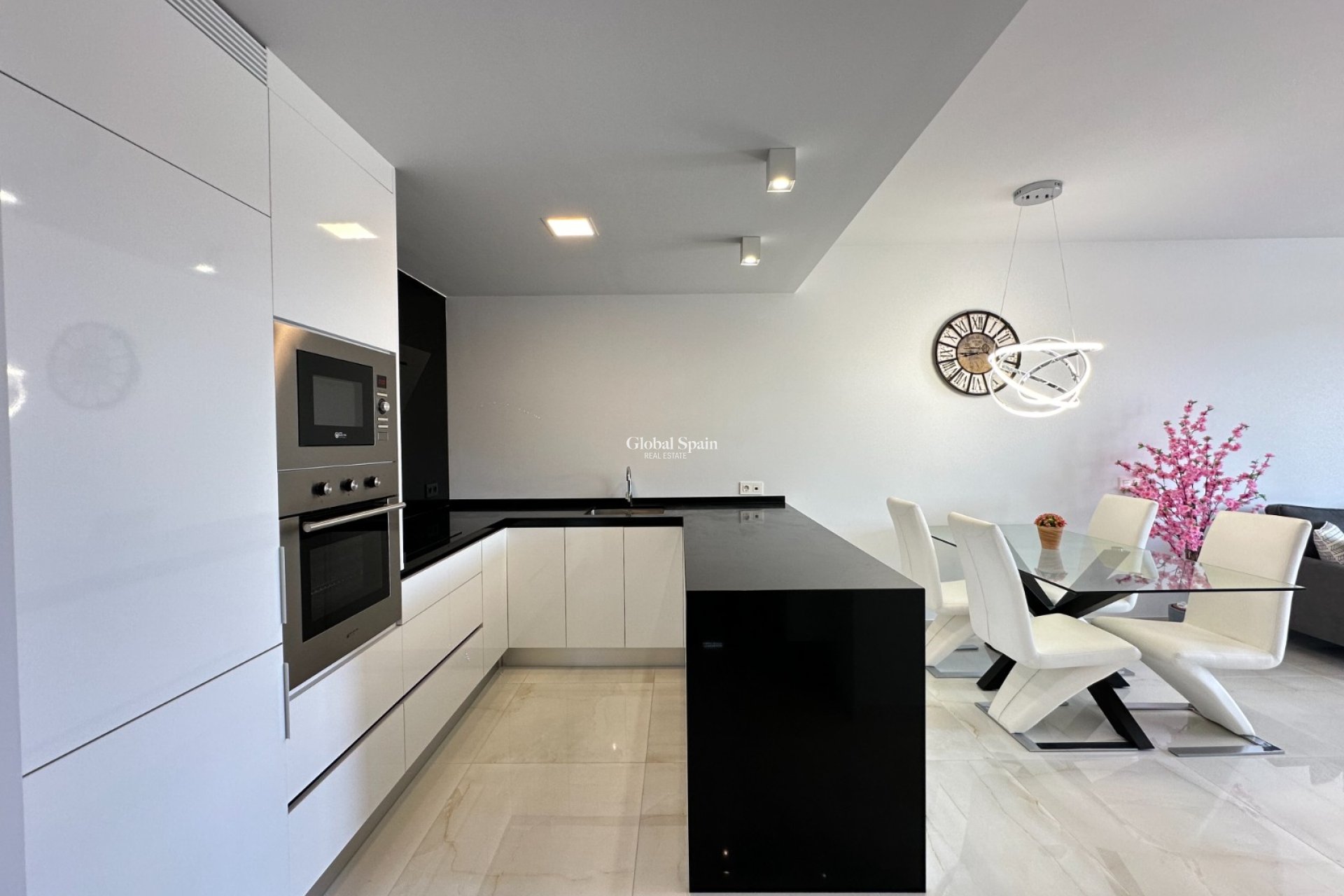 Resale - APARTMENT -
ORIHUELA COSTA - Orihuela-Costa