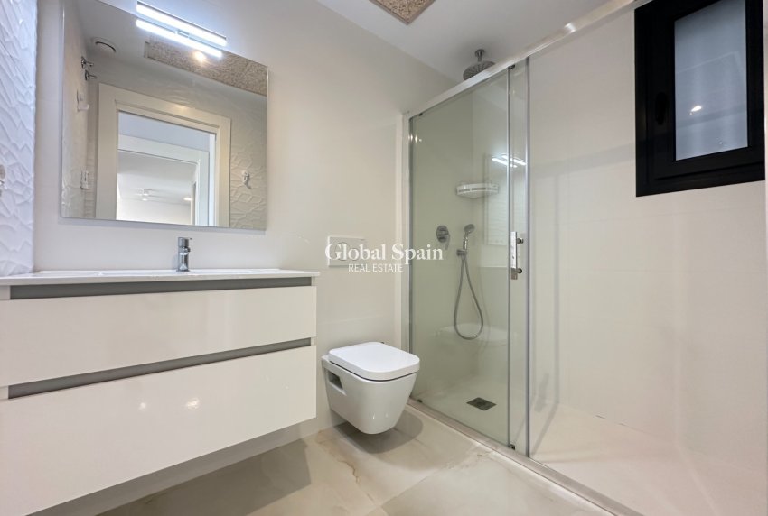 Resale - APARTMENT -
ORIHUELA COSTA - Orihuela-Costa