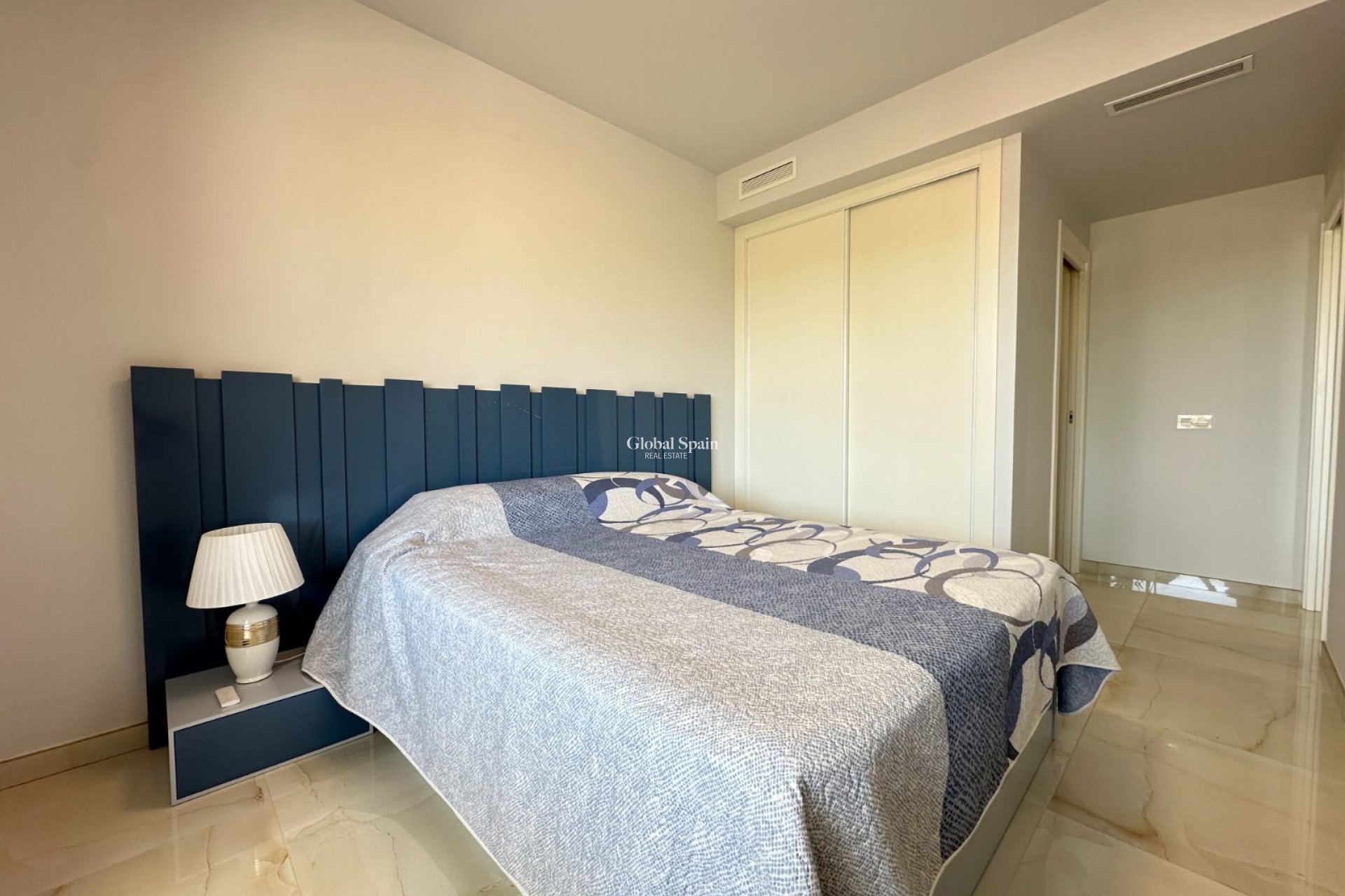 Resale - APARTMENT -
ORIHUELA COSTA - Orihuela-Costa