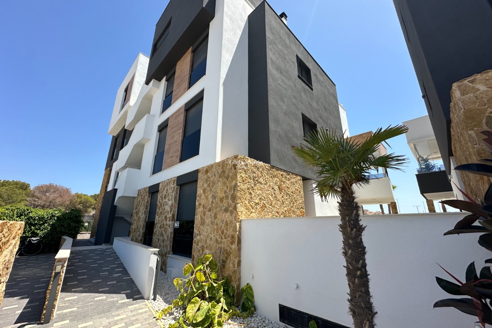 Resale - APARTMENT -
ORIHUELA COSTA - Orihuela-Costa