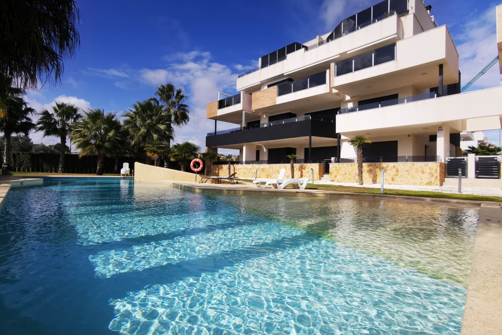 Resale - APARTMENT -
ORIHUELA COSTA - Orihuela-Costa