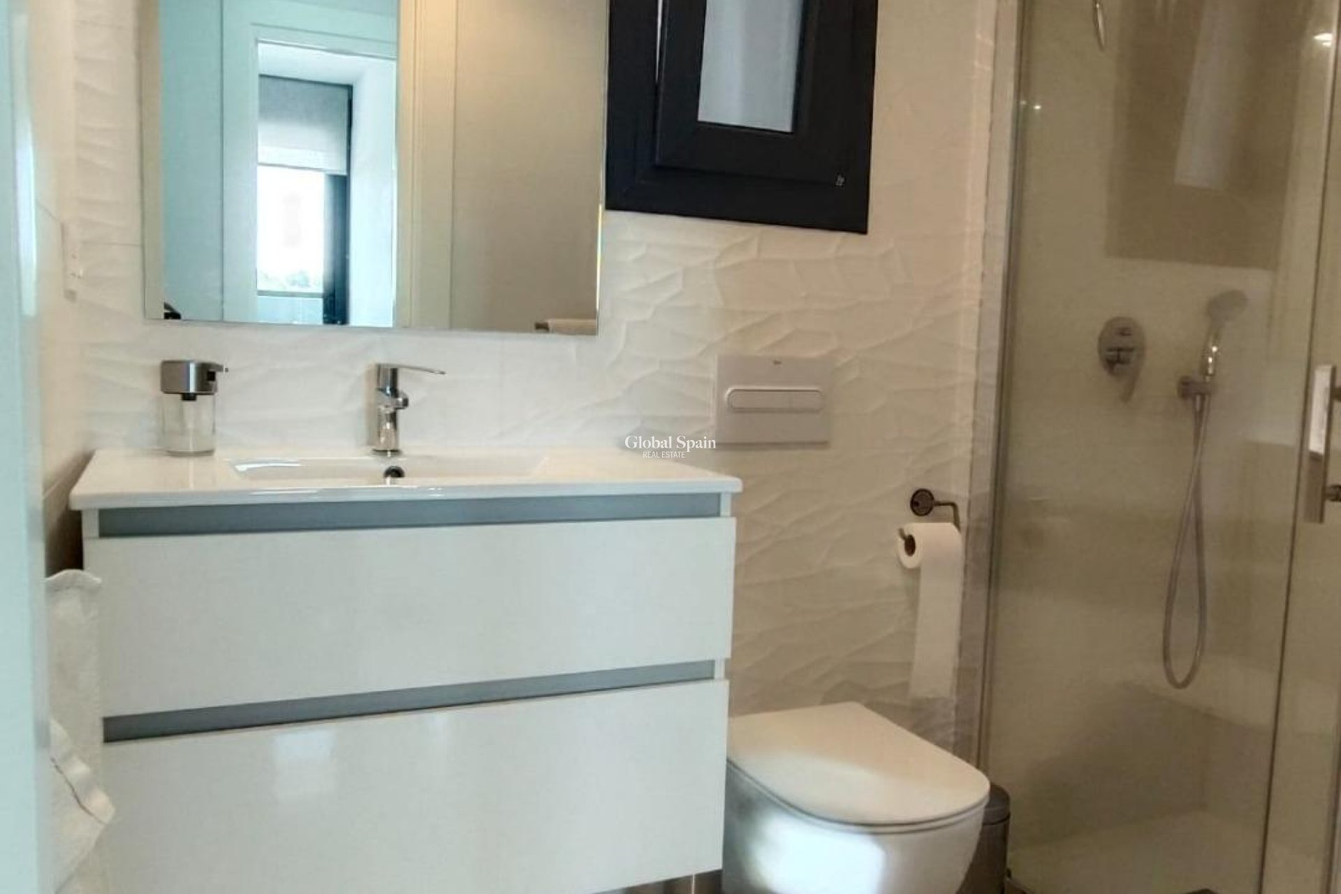 Resale - APARTMENT -
ORIHUELA COSTA - PAU 8