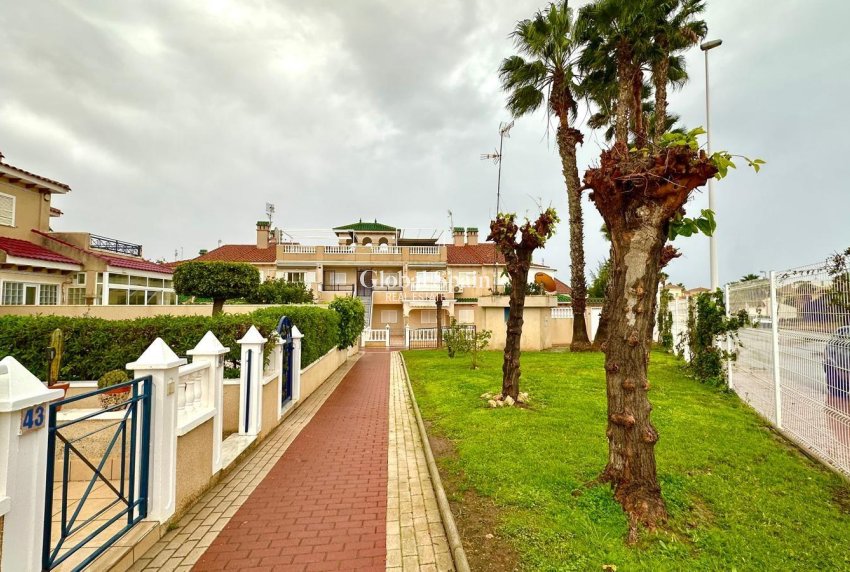 Resale - APARTMENT -
ORIHUELA COSTA - Playa Flamenca Norte