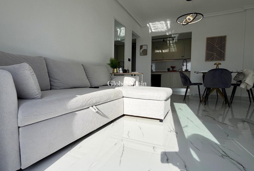 Resale - APARTMENT -
ORIHUELA COSTA - Playa Flamenca Norte