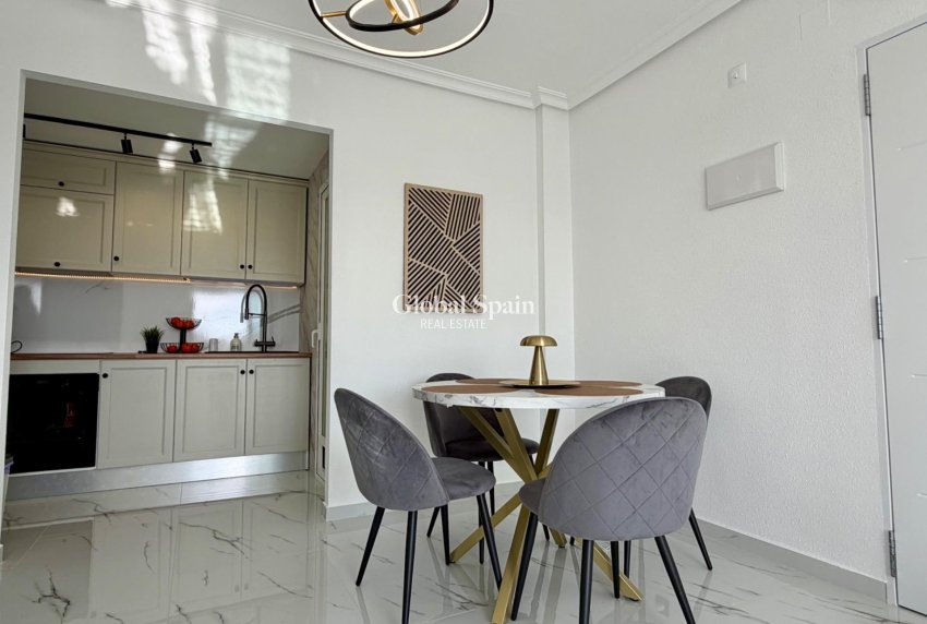 Resale - APARTMENT -
ORIHUELA COSTA - Playa Flamenca Norte