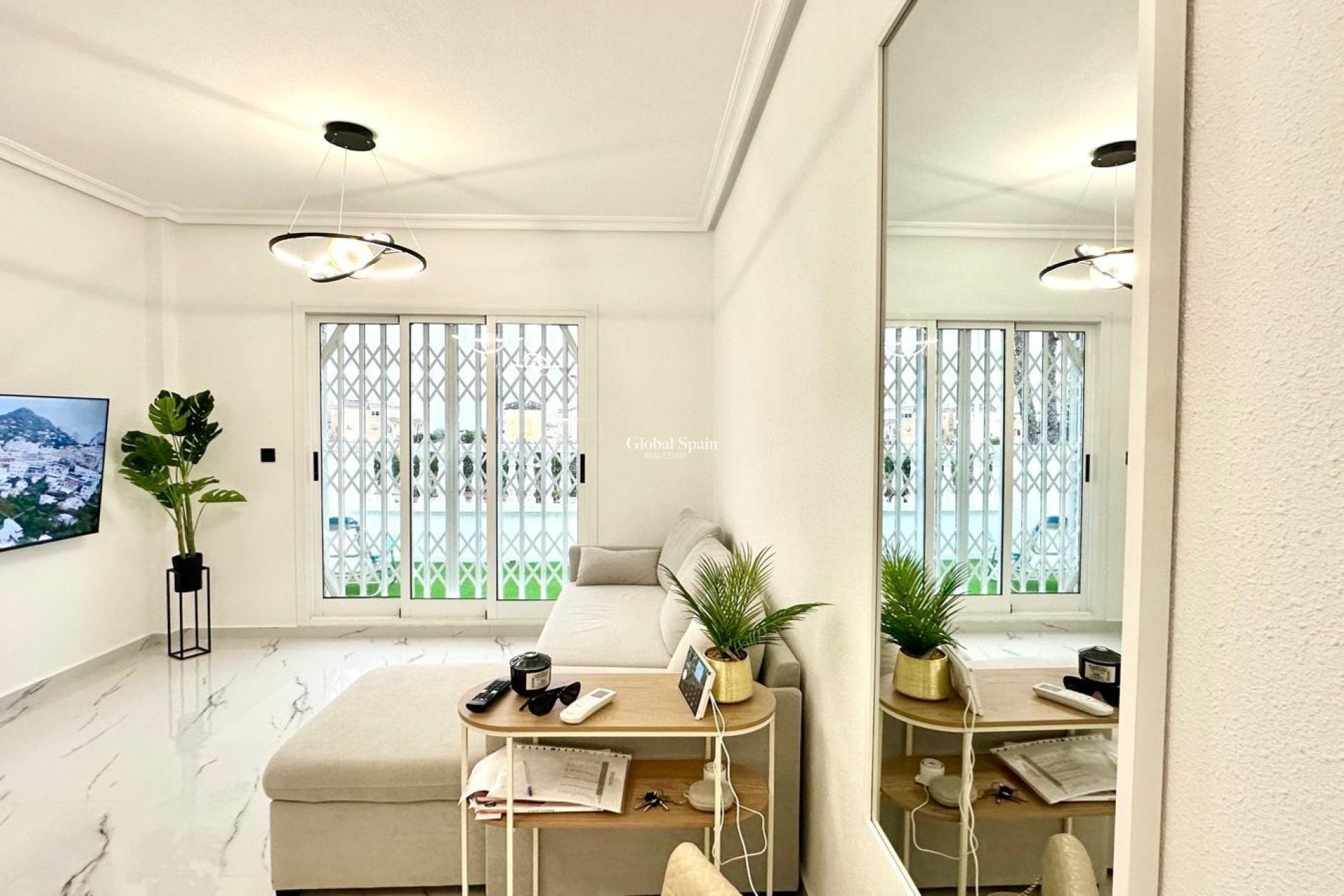 Resale - APARTMENT -
ORIHUELA COSTA - Playa Flamenca Norte