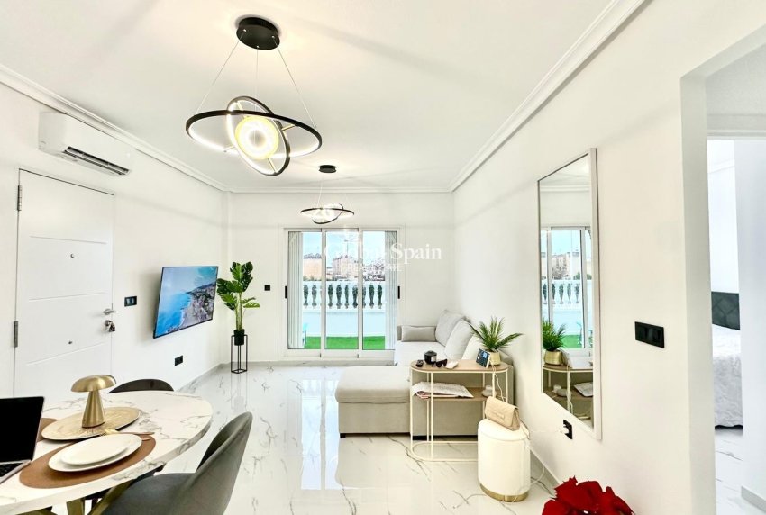 Resale - APARTMENT -
ORIHUELA COSTA - Playa Flamenca Norte