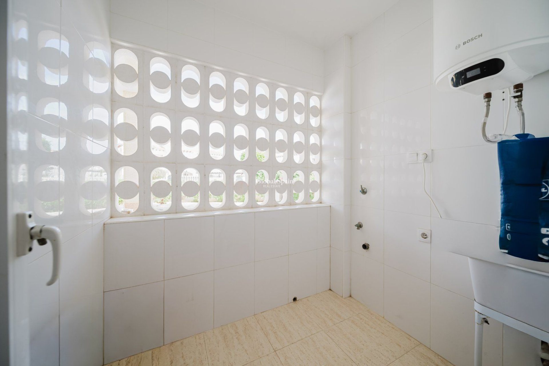 Resale - Apartment -
ORIHUELA COSTA - Playa Flamenca