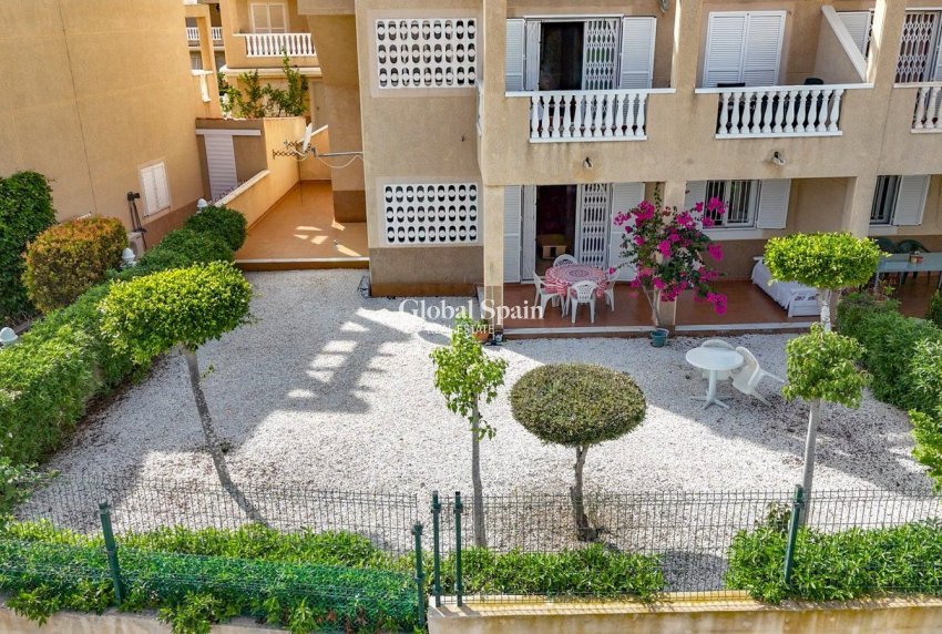 Resale - APARTMENT -
ORIHUELA COSTA - Playa Flamenca