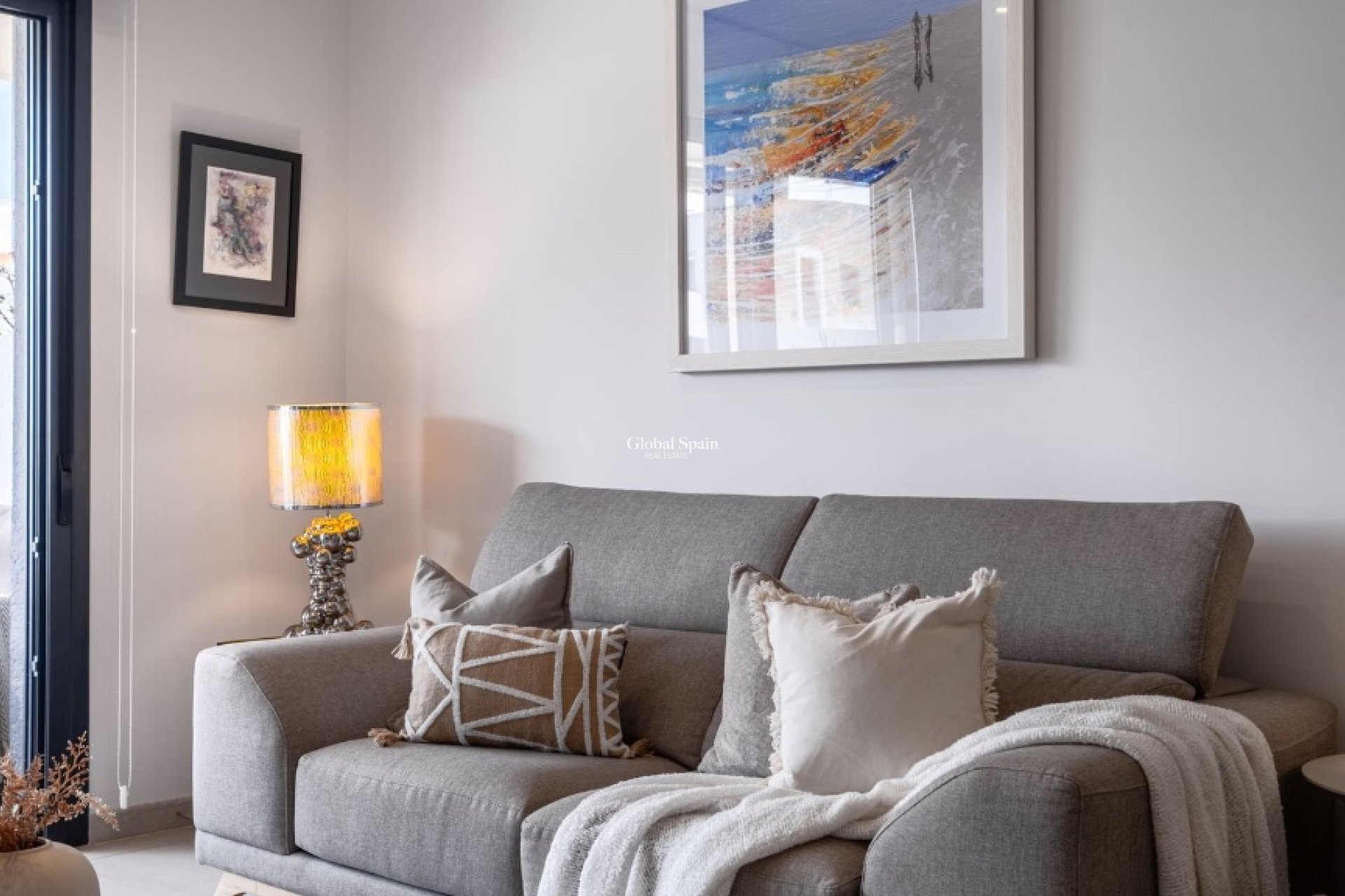 Resale - Apartment -
ORIHUELA COSTA - Playa Flamenca