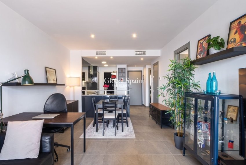 Resale - Apartment -
ORIHUELA COSTA - Playa Flamenca