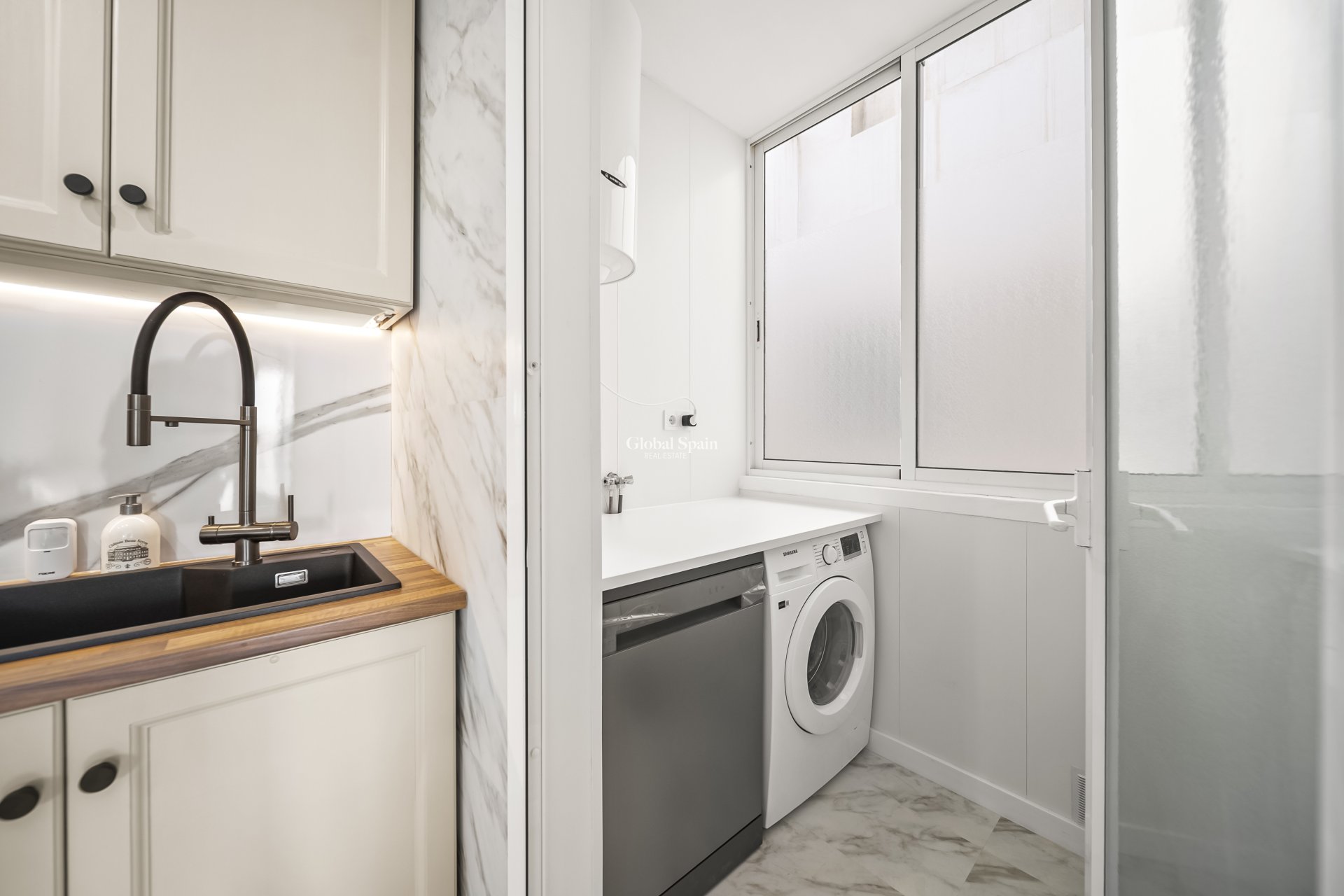 Resale - APARTMENT -
ORIHUELA COSTA - Playa Flamenca