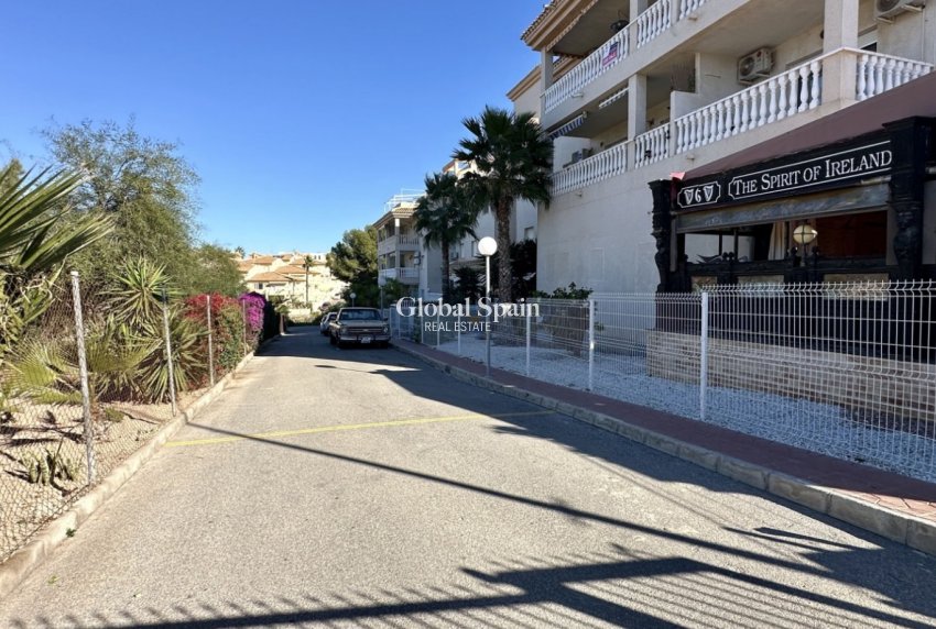 Resale - APARTMENT -
ORIHUELA COSTA - Playa Flamenca