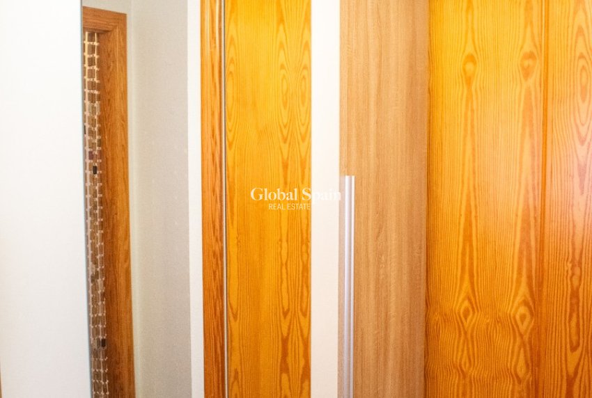 Resale - APARTMENT -
ORIHUELA COSTA - Playa Flamenca