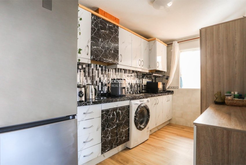 Resale - APARTMENT -
ORIHUELA COSTA - Playa Flamenca