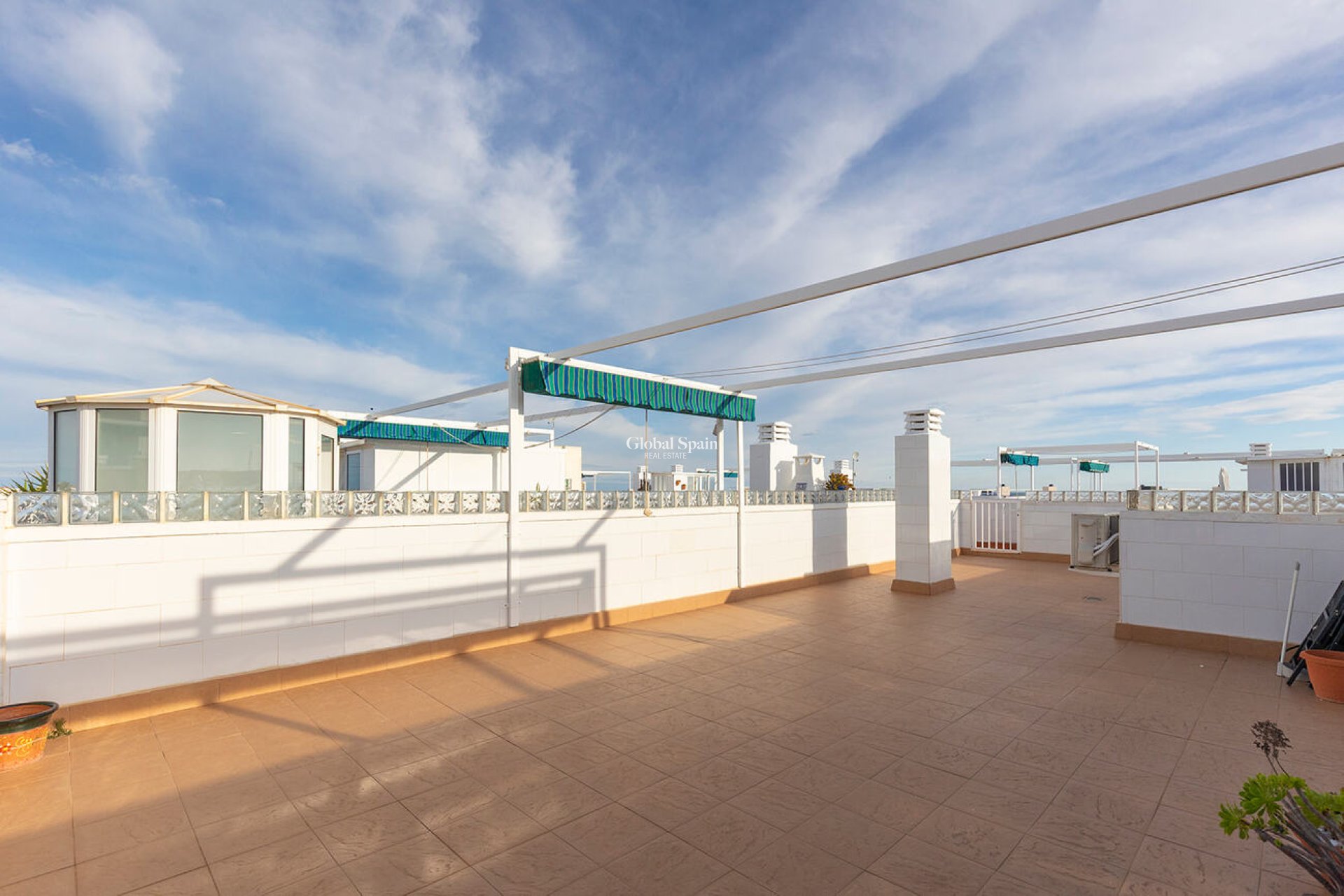 Resale - APARTMENT -
ORIHUELA COSTA - Playa Flamenca