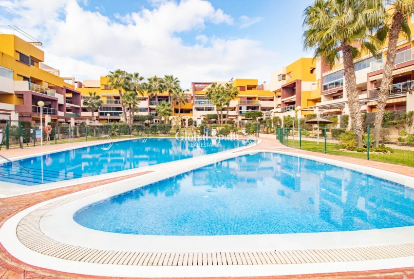 Resale - APARTMENT -
ORIHUELA COSTA - Playa Flamenca
