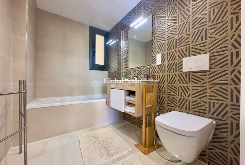 Resale - APARTMENT -
ORIHUELA COSTA - Playa Flamenca