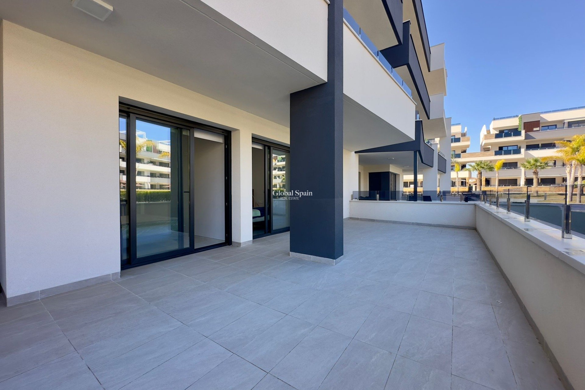 Resale - APARTMENT -
ORIHUELA COSTA - Playa Flamenca