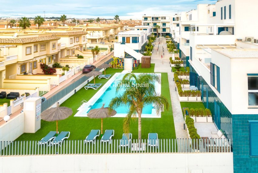 Resale - APARTMENT -
ORIHUELA COSTA - Playa Flamenca