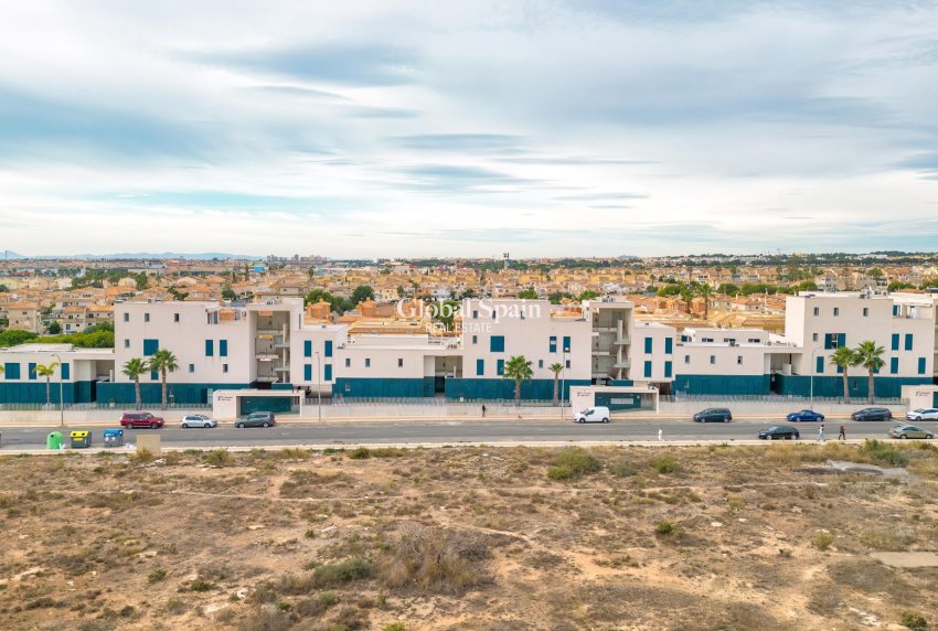 Resale - APARTMENT -
ORIHUELA COSTA - Playa Flamenca