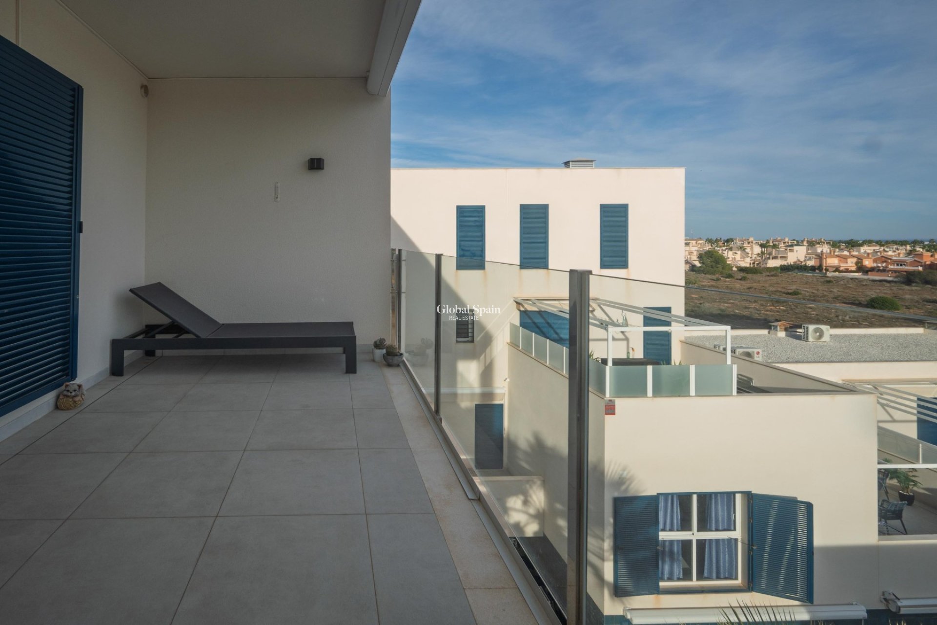 Resale - APARTMENT -
ORIHUELA COSTA - Playa Flamenca