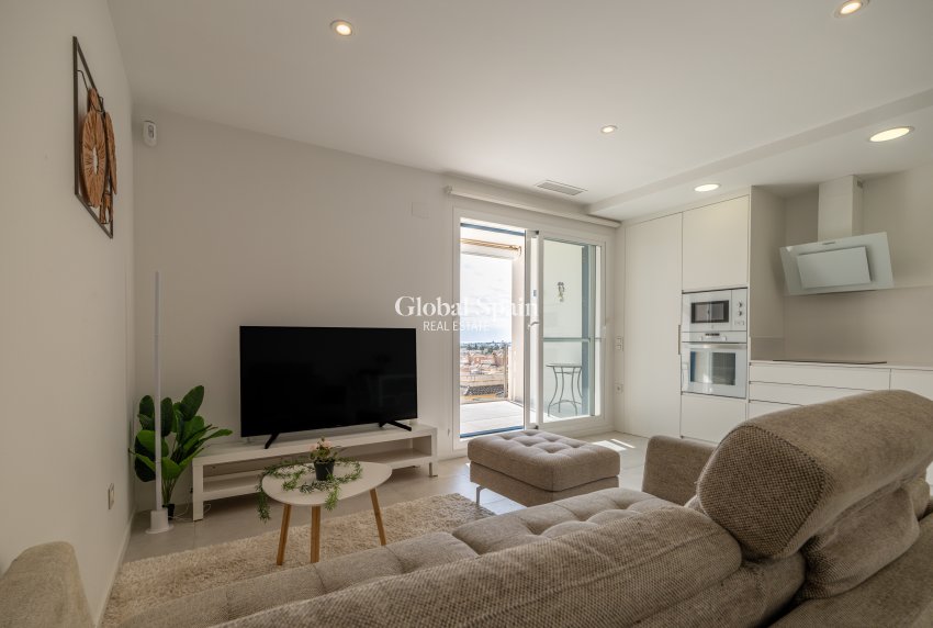 Resale - APARTMENT -
ORIHUELA COSTA - Playa Flamenca