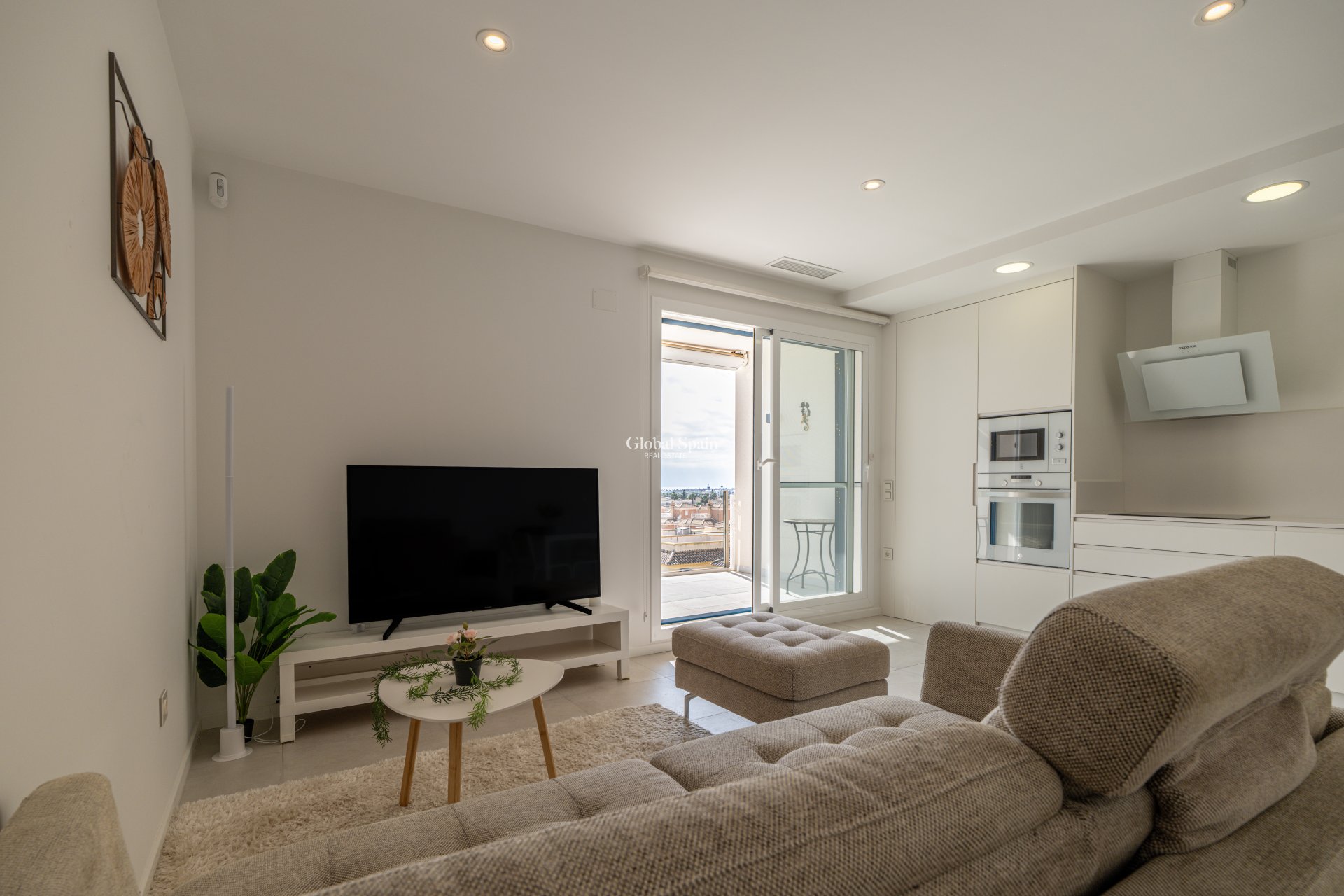 Resale - APARTMENT -
ORIHUELA COSTA - Playa Flamenca