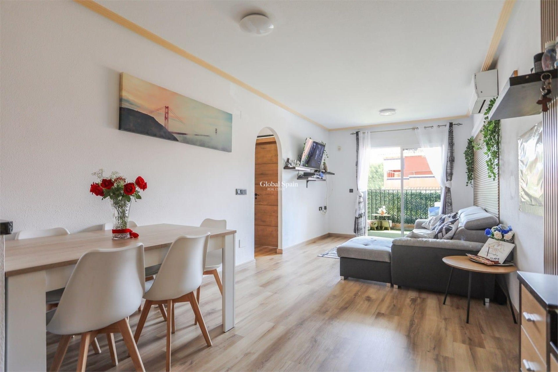 Resale - APARTMENT -
ORIHUELA COSTA - Playa Flamenca