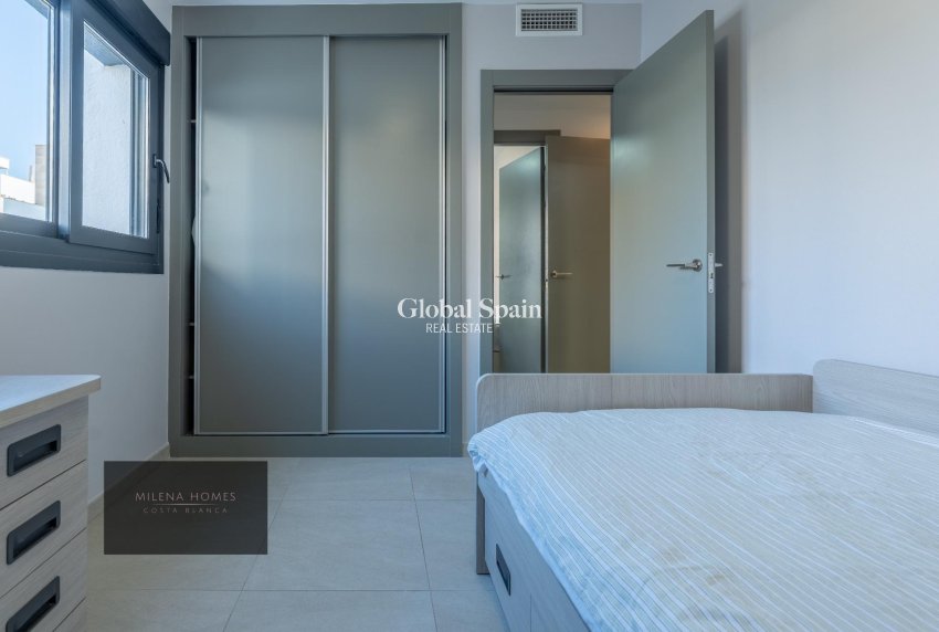 Resale - APARTMENT -
ORIHUELA COSTA - Playa Flamenca