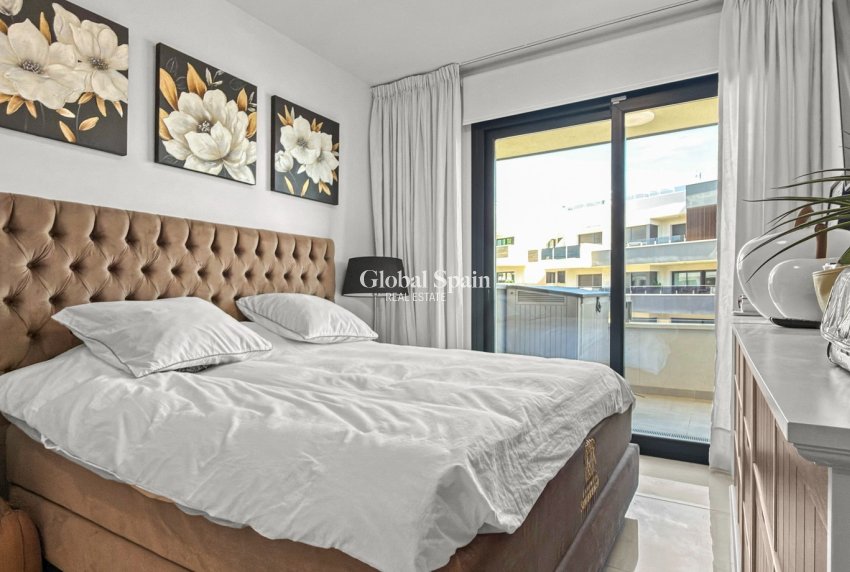 Resale - APARTMENT -
ORIHUELA COSTA - Playa Flamenca