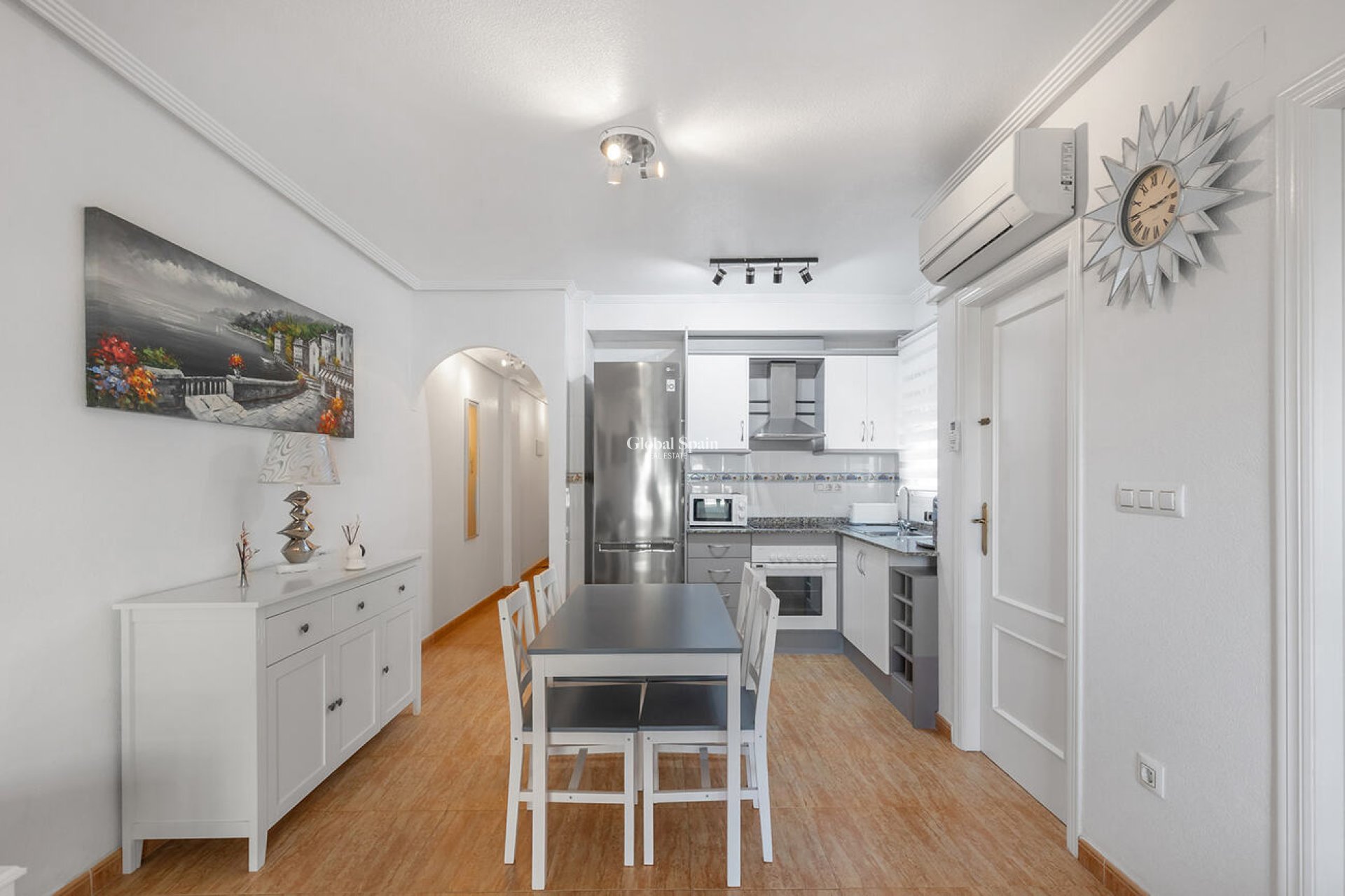 Resale - APARTMENT -
ORIHUELA COSTA - Playa Flamenca