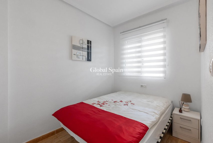 Resale - APARTMENT -
ORIHUELA COSTA - Playa Flamenca