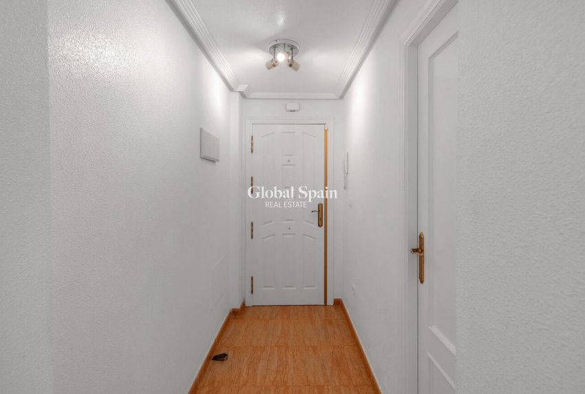 Resale - APARTMENT -
ORIHUELA COSTA - Playa Flamenca