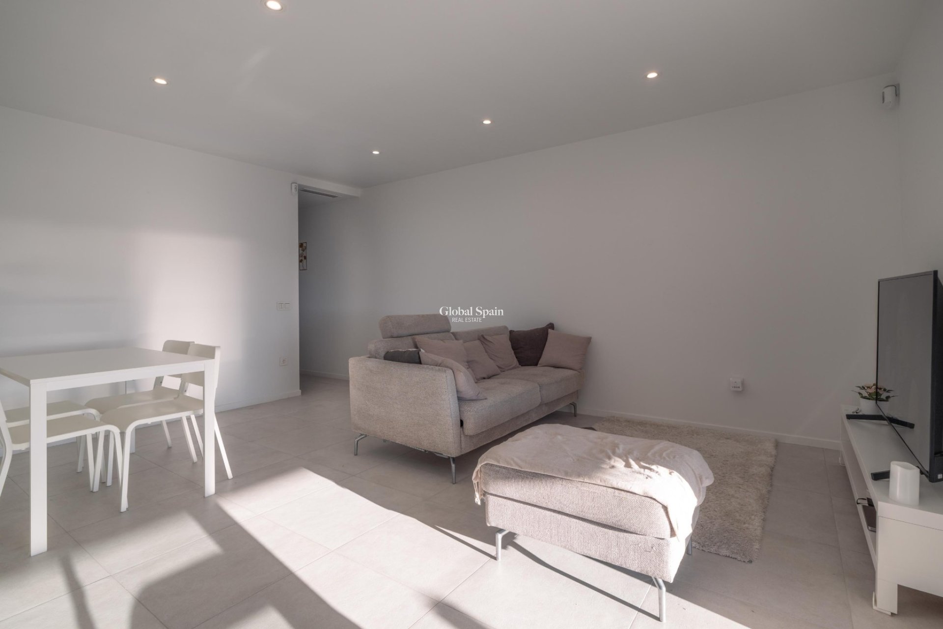 Resale - APARTMENT -
ORIHUELA COSTA - Playa Flamenca