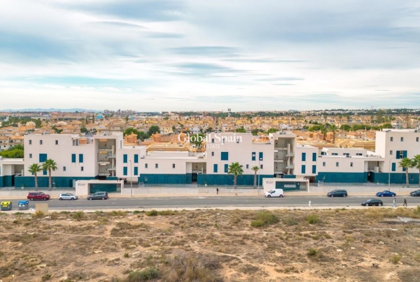 Resale - APARTMENT -
ORIHUELA COSTA - Playa Flamenca