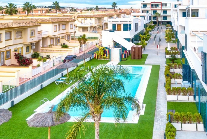 Resale - APARTMENT -
ORIHUELA COSTA - Playa Flamenca