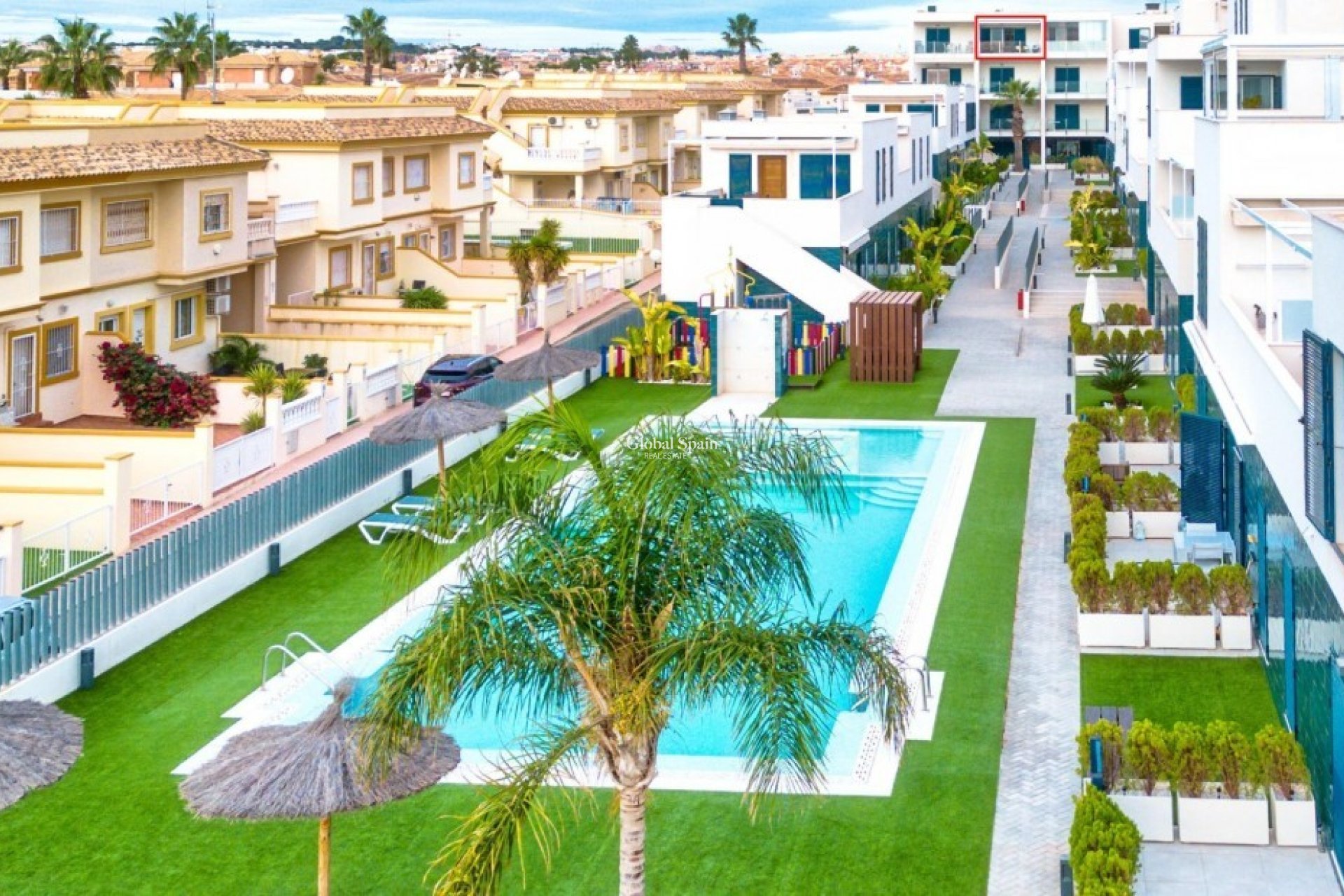 Resale - APARTMENT -
ORIHUELA COSTA - Playa Flamenca