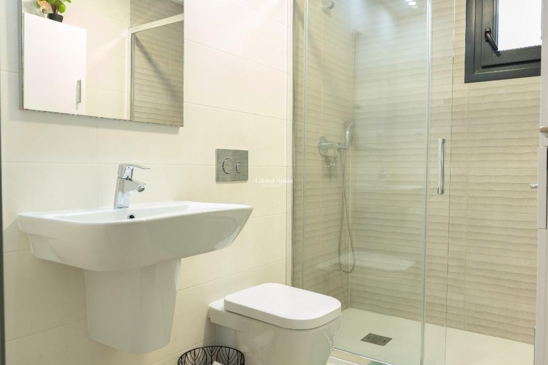 Resale - APARTMENT -
ORIHUELA COSTA - Playa Flamenca