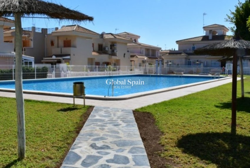 Resale - APARTMENT -
ORIHUELA COSTA - Playa Flamenca