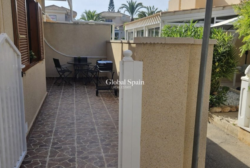 Resale - APARTMENT -
ORIHUELA COSTA - Playa Flamenca
