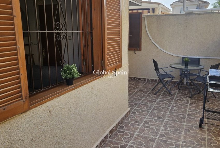 Resale - APARTMENT -
ORIHUELA COSTA - Playa Flamenca