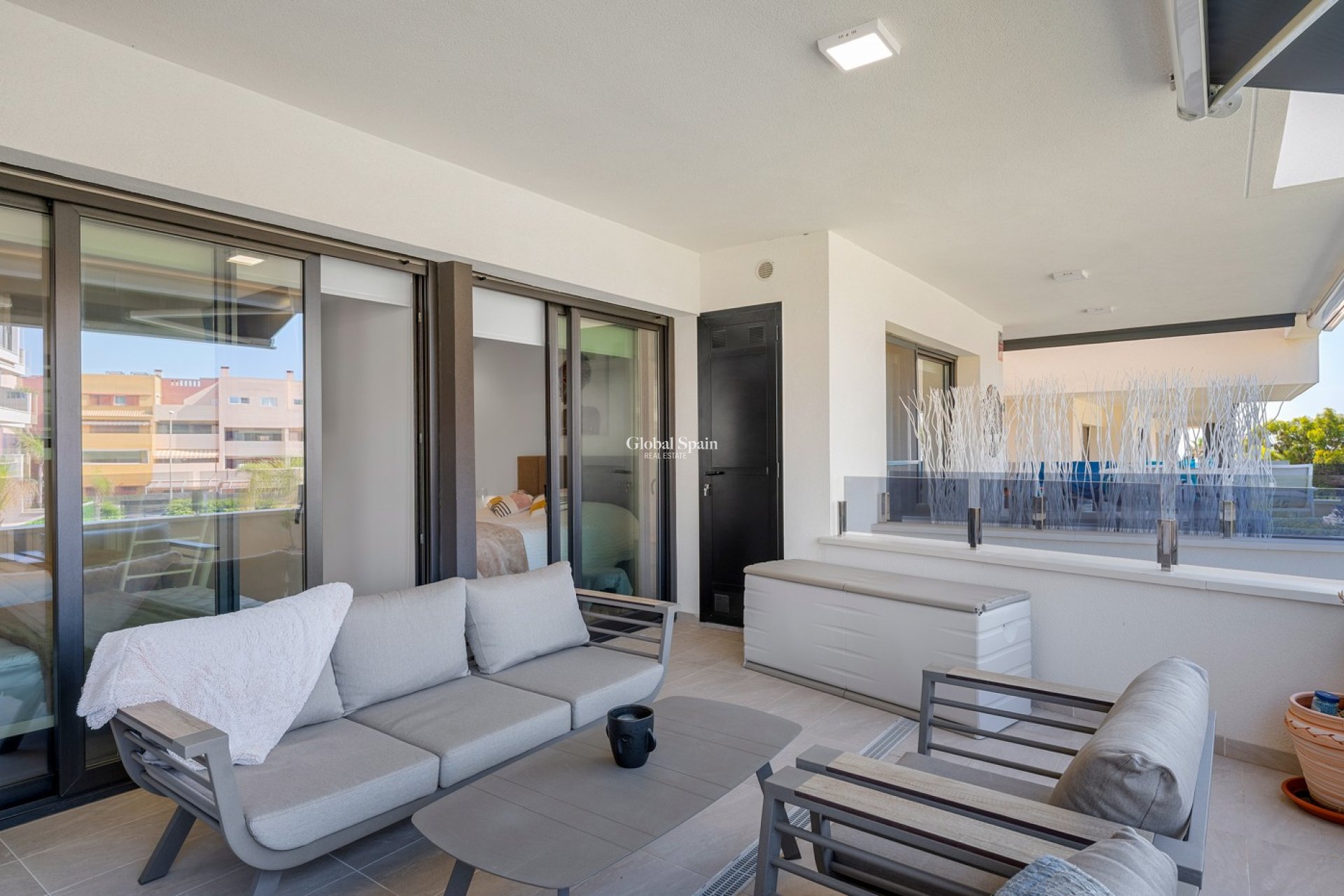 Resale - APARTMENT -
ORIHUELA COSTA - Playa Flamenca