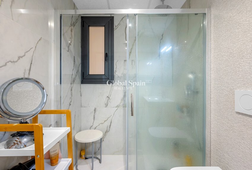 Resale - APARTMENT -
ORIHUELA COSTA - Playa Flamenca